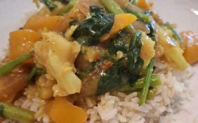 Curry met zilvervliesrijst